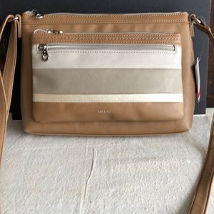 Relic pocketbook crossbody.